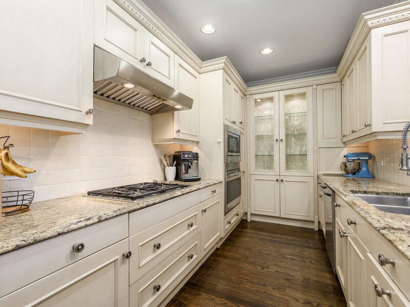 1414 N Wells Street Chicago IL 60610