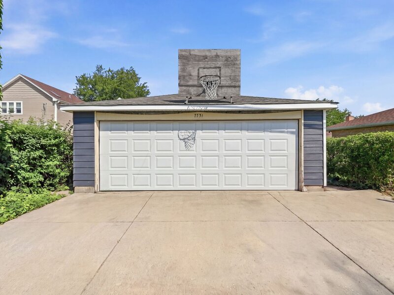 7731 W Palatine Avenue Chicago IL 60631