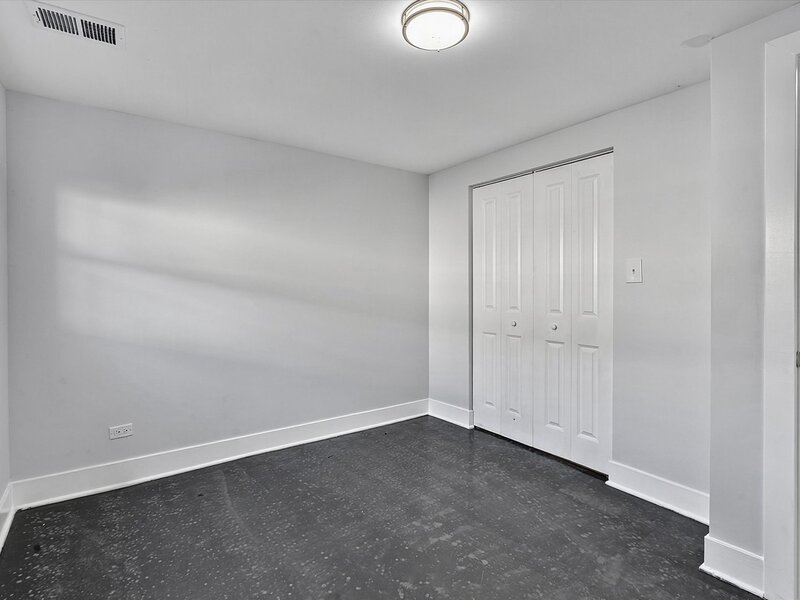 13110 S Saint Lawrence Avenue Chicago IL 60827