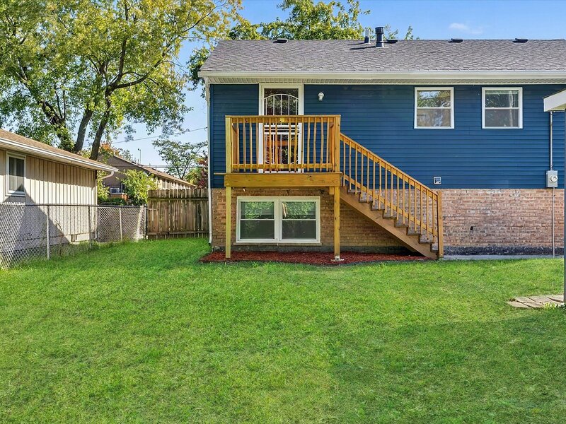 13110 S Saint Lawrence Avenue Chicago IL 60827