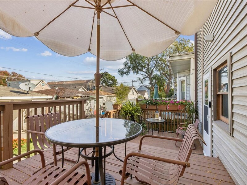628 W 43rd Place Chicago IL 60609