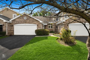 Photo of 17259 Lakebrook Drive Orland Park IL 60467