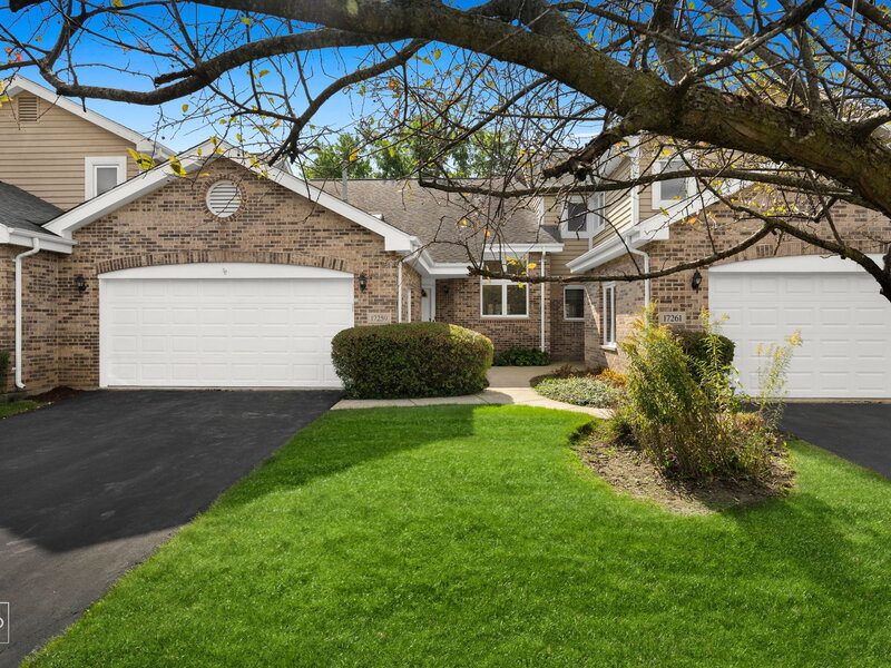 17259 Lakebrook Drive Orland Park IL 60467