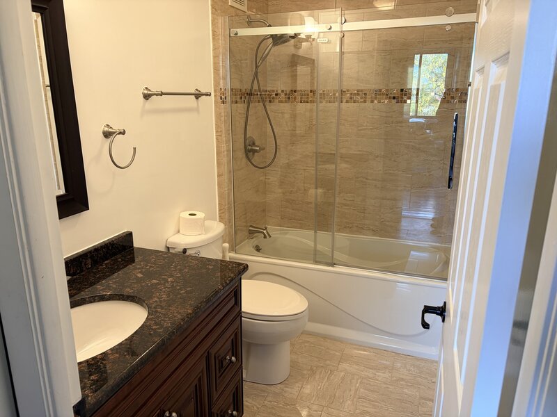 2000 Saint Regis Drive Lombard IL 60148