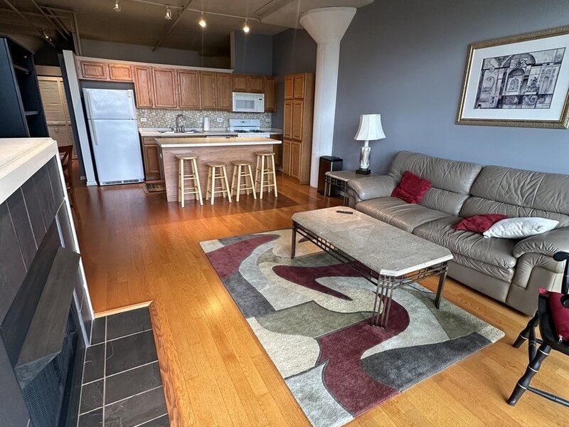 1525 S Sangamon Street Chicago IL 60608
