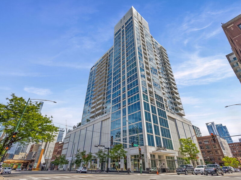 757 N Orleans Street Chicago IL 60654