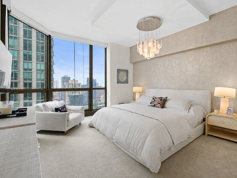21 E Huron Street Chicago IL 60611