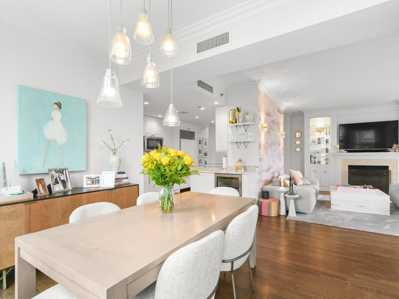 21 E Huron Street Chicago IL 60611