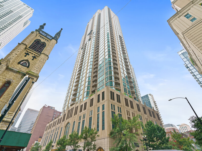 21 E Huron Street Chicago IL 60611