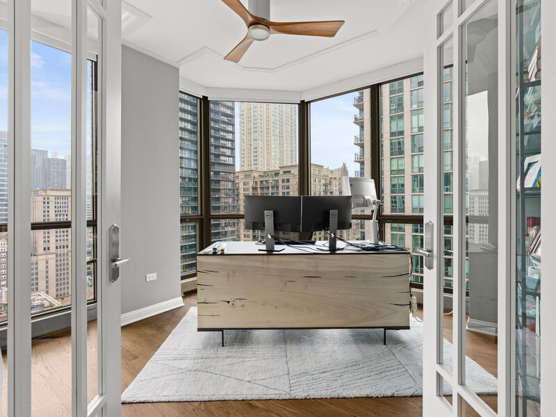 21 E Huron Street Chicago IL 60611