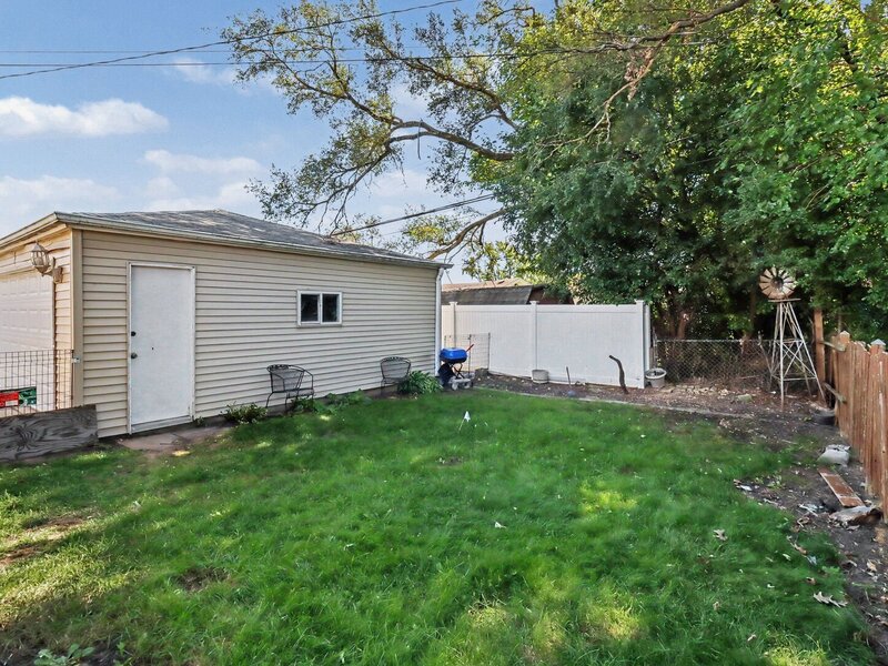 504 E Butterfield Road Elmhurst IL 60126