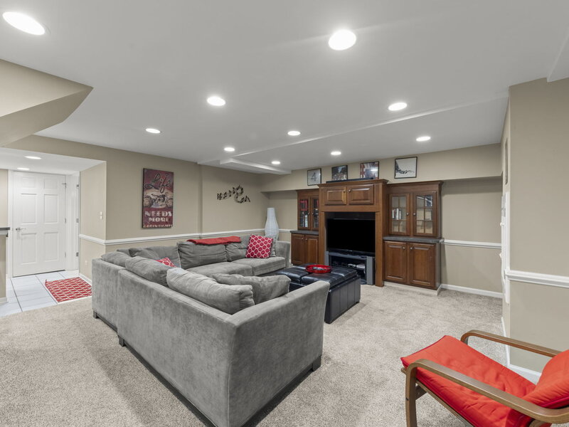 26 Churchill Road Winfield IL 60190