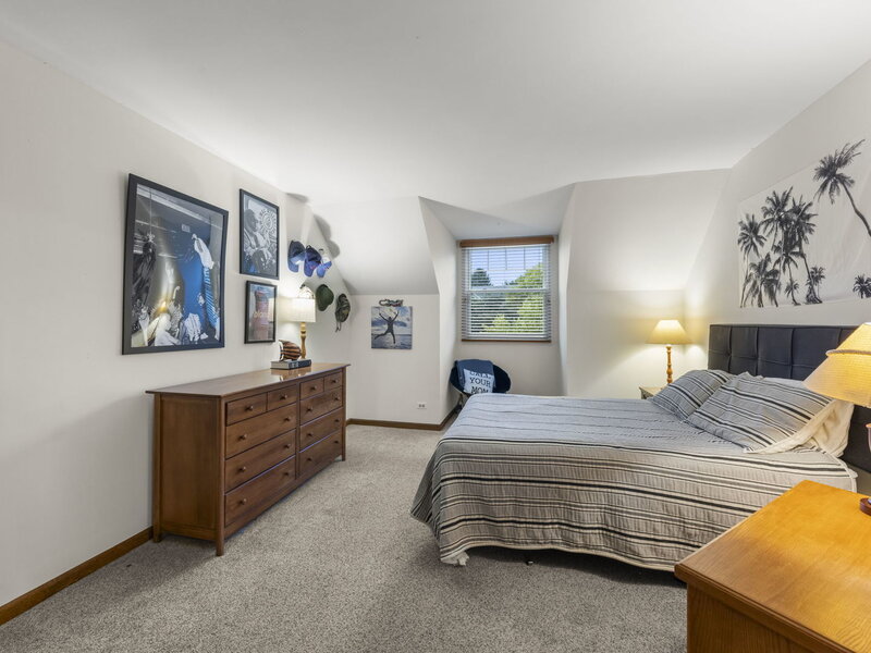 26 Churchill Road Winfield IL 60190
