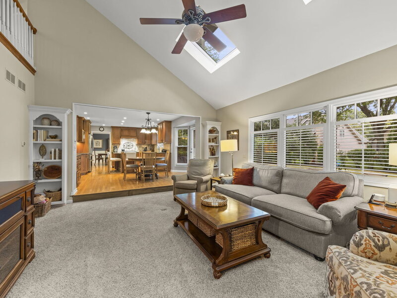 26 Churchill Road Winfield IL 60190