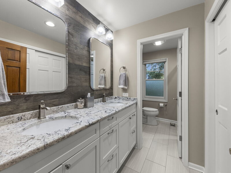 26 Churchill Road Winfield IL 60190