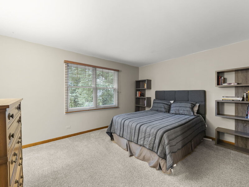 26 Churchill Road Winfield IL 60190