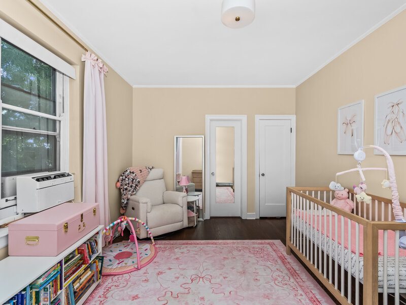 220 S Maple Avenue Oak Park IL 60302