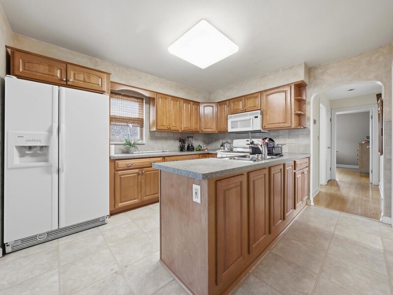4146 Wisconsin Avenue Stickney IL 60402