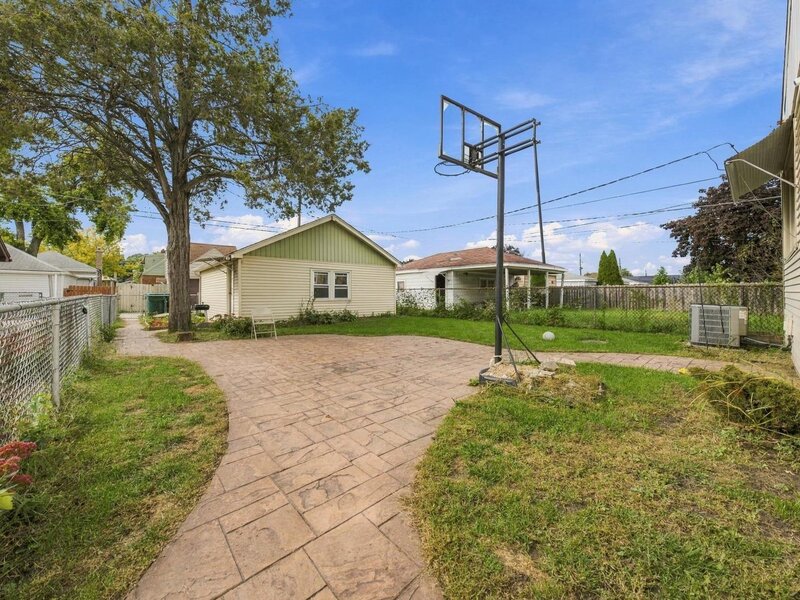 4146 Wisconsin Avenue Stickney IL 60402
