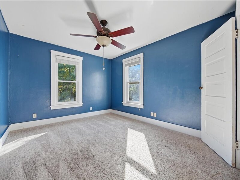 617 4th Avenue Dixon IL 61021