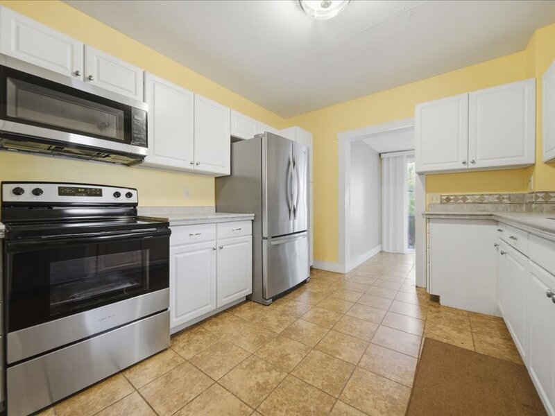 617 4th Avenue Dixon IL 61021