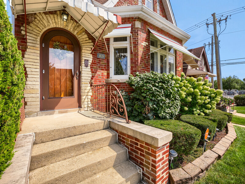 1619 N Normandy Avenue Chicago IL 60707