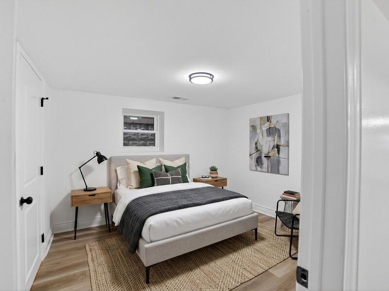 123 W 104th Place Chicago IL 60628