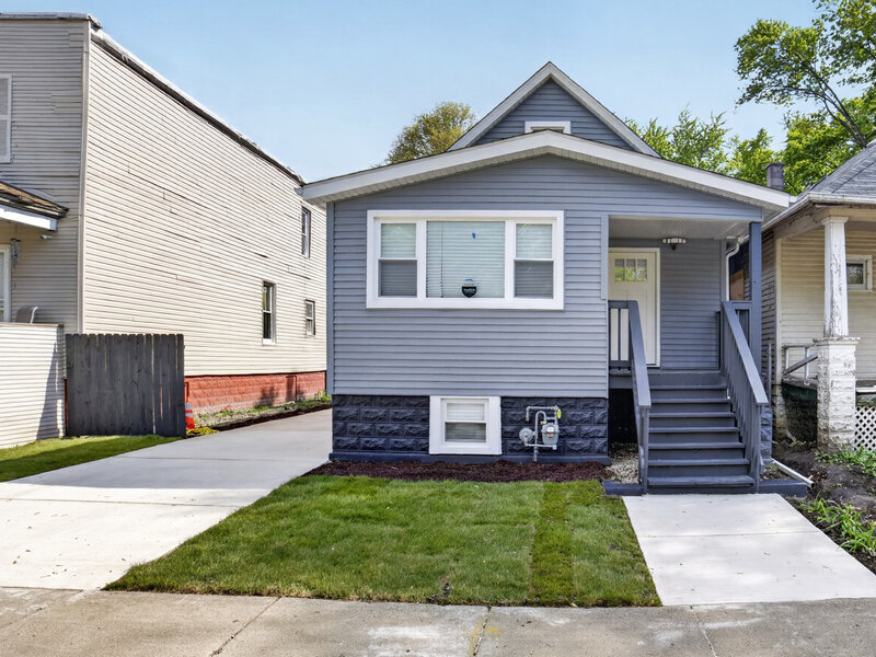 123 W 104th Place Chicago IL 60628
