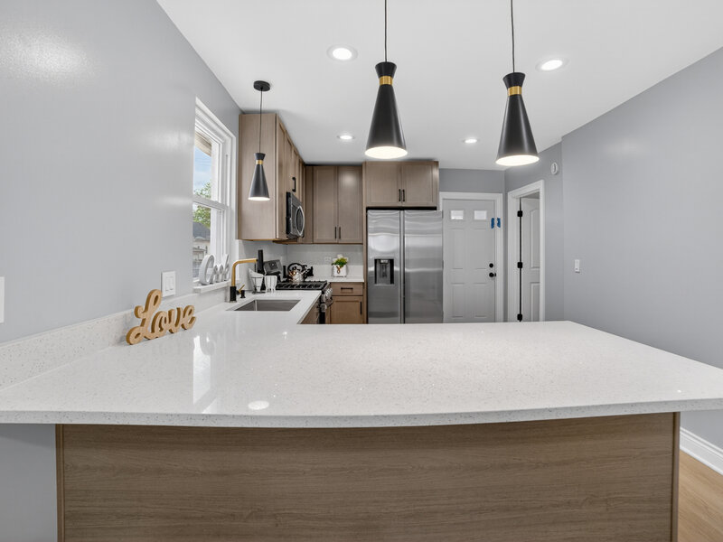 123 W 104th Place Chicago IL 60628