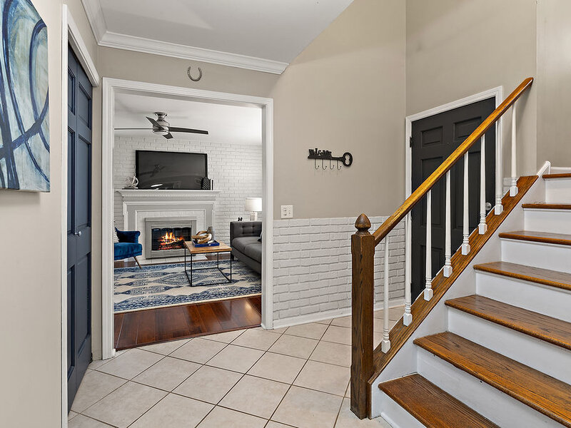 1296 Farnsworth Lane Buffalo Grove IL 60089