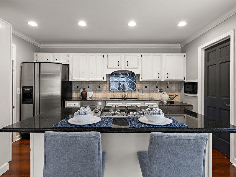 1296 Farnsworth Lane Buffalo Grove IL 60089