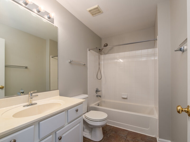 1239 Spaulding Road Bartlett IL 60103
