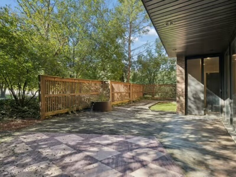 5500 Hillcrest Lane Lisle IL 60532