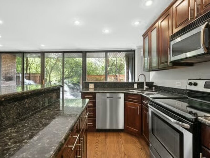 5500 Hillcrest Lane Lisle IL 60532