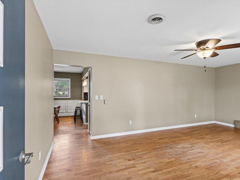 810 Longview Road Monticello IL 61856