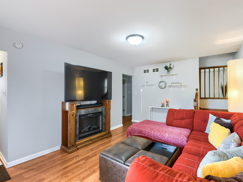 14 N Rebecca Street Glenwood IL 60425