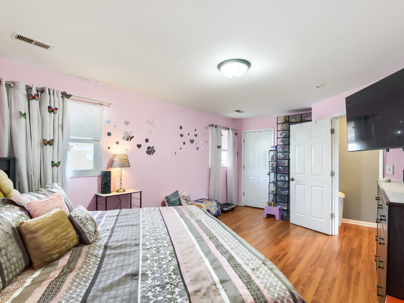 14 N Rebecca Street Glenwood IL 60425