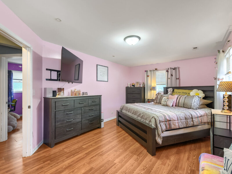 14 N Rebecca Street Glenwood IL 60425