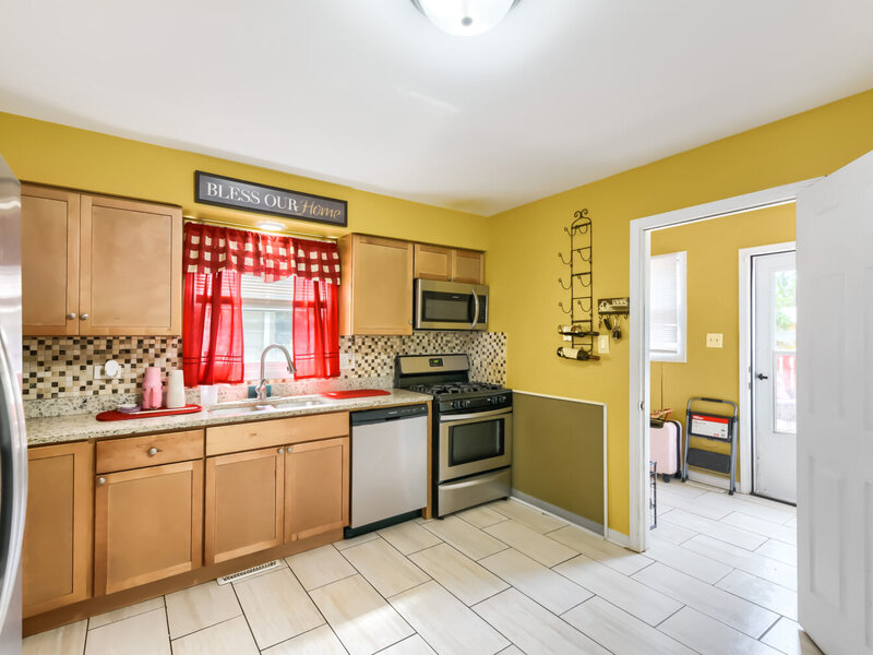 14 N Rebecca Street Glenwood IL 60425