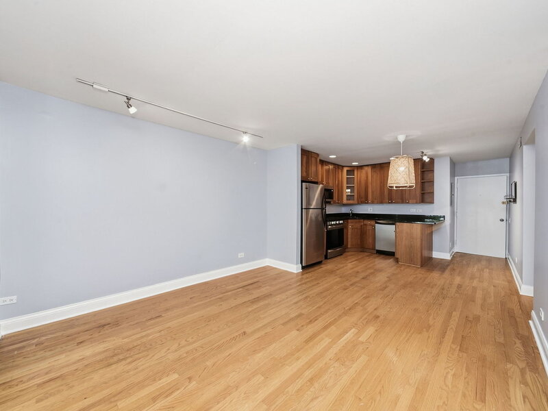 2140 N Lincoln Avenue Chicago IL 60614