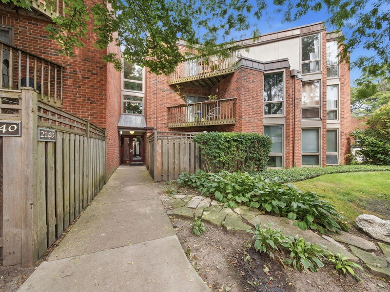 2140 N Lincoln Avenue Chicago IL 60614