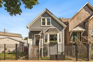 Photo of 2966 W Nelson Street Chicago IL 60618