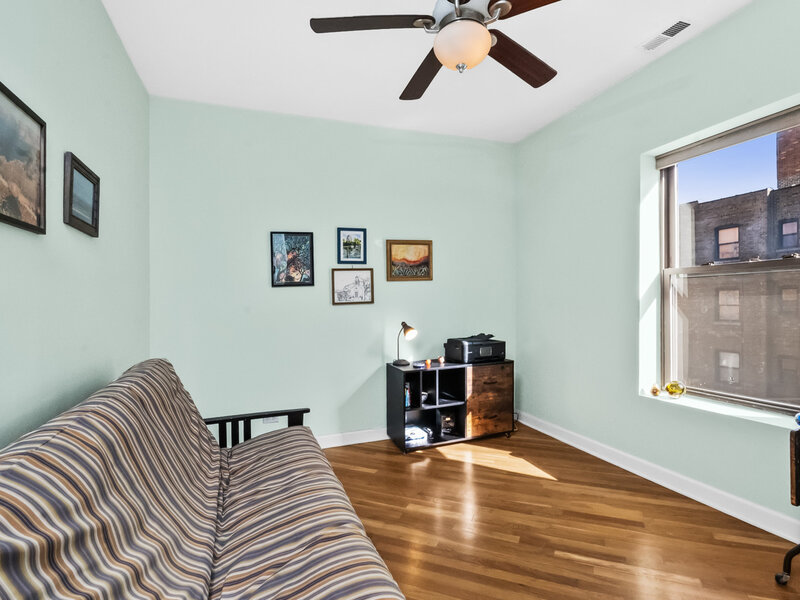 1654 W Farwell Avenue Chicago IL 60626