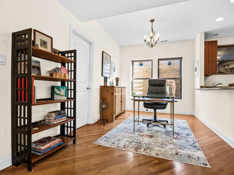 1654 W Farwell Avenue Chicago IL 60626
