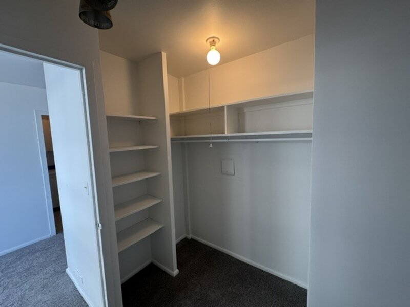 5757 N Sheridan Road Chicago IL 60660