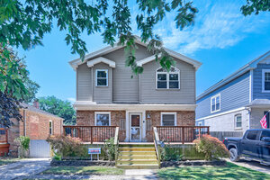 Photo of 11012 S Springfield Avenue Chicago IL 60655