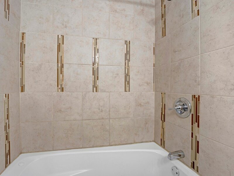4627 S Saint Lawrence Avenue Chicago IL 60653
