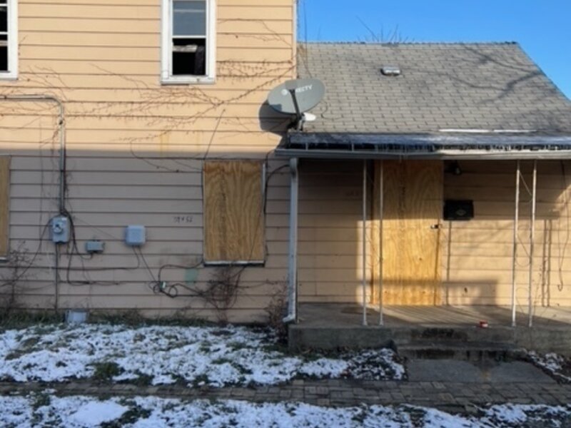 15032 Winchester Avenue Harvey IL 60426