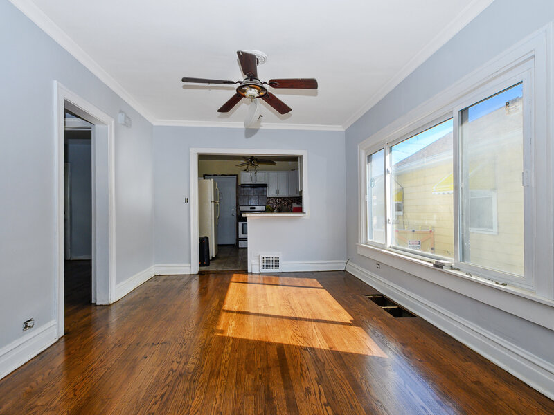 435 22nd Avenue Bellwood IL 60104