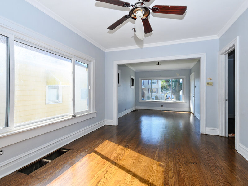 435 22nd Avenue Bellwood IL 60104